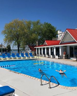Image post by @fernresort on Facebook