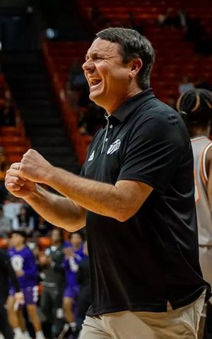 Image post by @UTEPMBB on Twitter/X