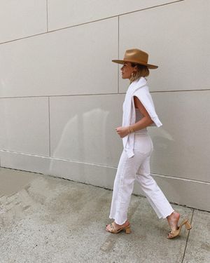 Image post by @gilliandelzotto on Instagram