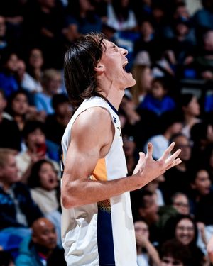 Image post by @ucimvb on Instagram
