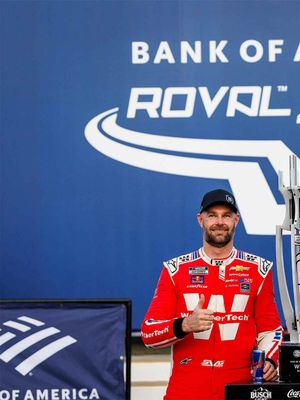 Image post by @charlottemotorspeedway on Instagram
