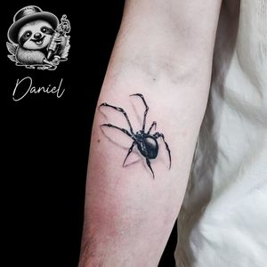 Image post by @whitesloth.tattoo on Instagram