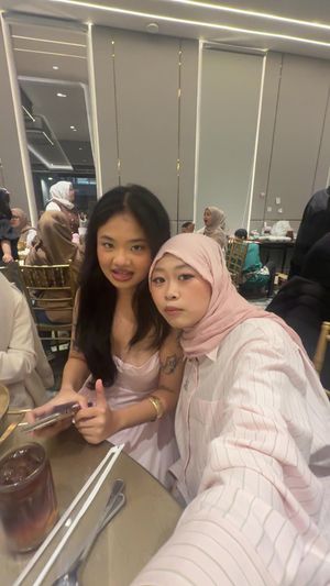 Video post by @faniaelizaaa on TikTok