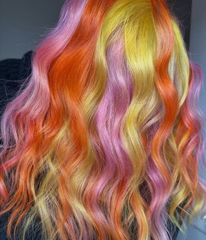 Image post by @pulpriothair on Instagram