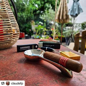 Image post by @cigarmedics on Instagram