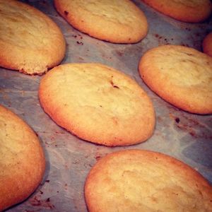 Image post by @insomniacookies on Instagram