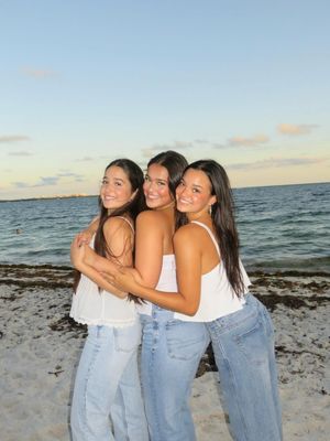 Image post by @aoiifiu on Instagram