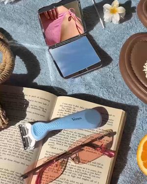 Image post by @gillettevenus on Instagram