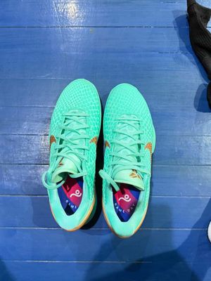 Image post by @moveinsoles on Instagram