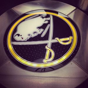 Image post by @buffalosabres on Instagram