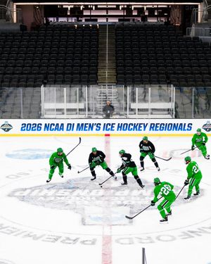 Image post by @undmhockey on Instagram
