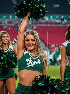 Image post by @usfsundolls on Instagram