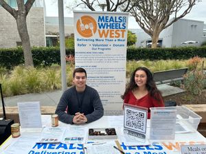 Image post by @mealsonwheelswest on Facebook