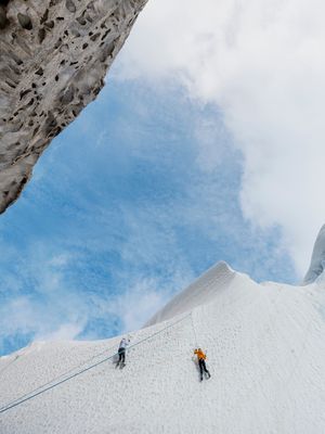 Image post by @white.desert.antarctica on Instagram