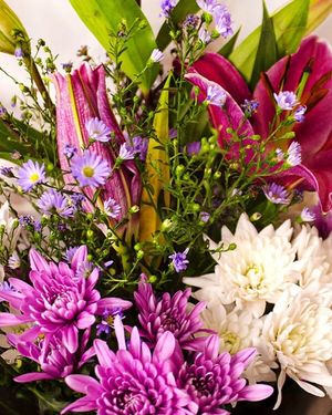 Image post by @sayitwithflowerspk on Facebook