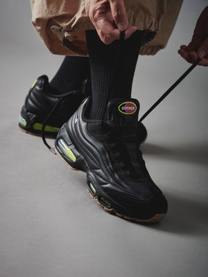 Image post by @atmos_japan on Instagram