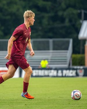 Image post by @elonmsoccer on Instagram