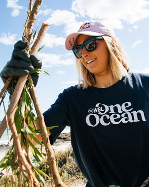 Image post by @wsloneocean on Instagram