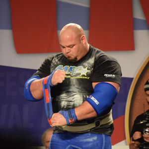 Image post by @shawstrength on Instagram
