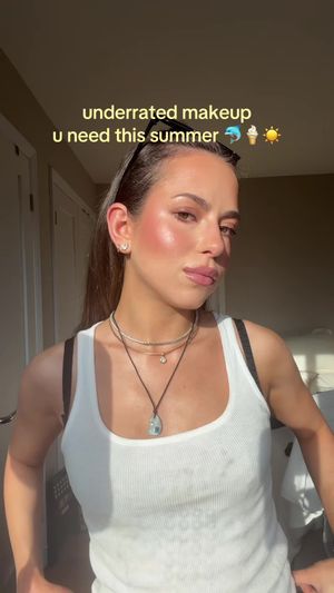 Video post by @anyaweitz on TikTok
