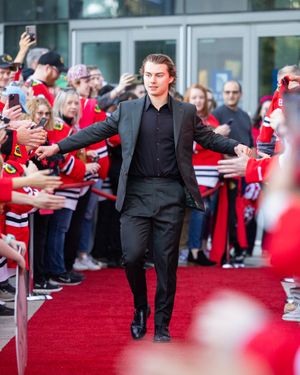 Image post by @NHLBlackhawks on Twitter
