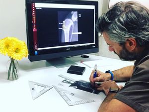 Image post by @vetconejero on Instagram