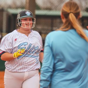 Image post by @softballyouth on Instagram