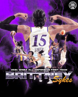 Image post by @la_sparks on Instagram