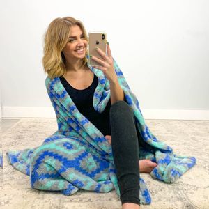 Image post by @shopfillyflair on Instagram