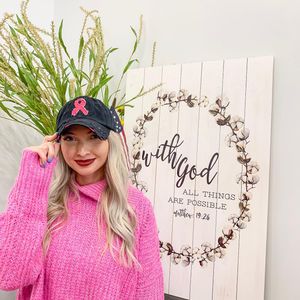 Image post by @shopfillyflair on Instagram