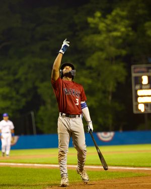 Image post by @warehamgatemen on Instagram