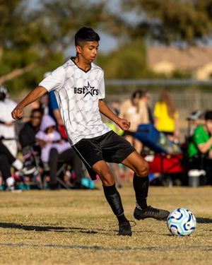 Image post by @Luna Sports Photography on Facebook
