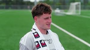 Video post by @dcunited on YouTube