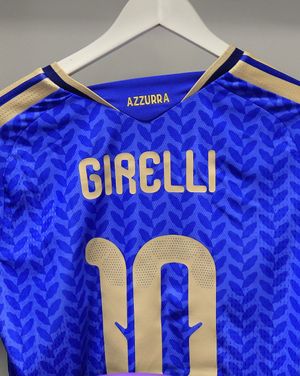 Image post by @azzurrefigc on Instagram