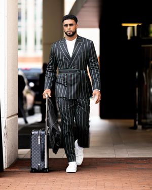 Image post by @dbuck_99 on Instagram