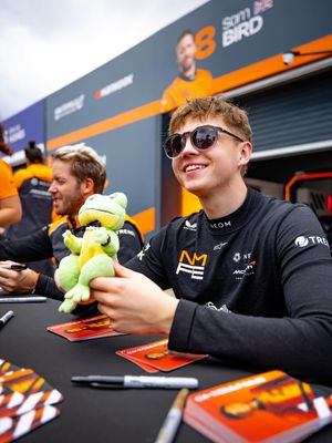 Image post by @mclarenfe on Instagram