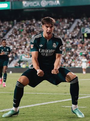 Image post by @football__hqs on Instagram