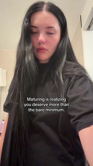 Video post by @laurenspencerspam on TikTok