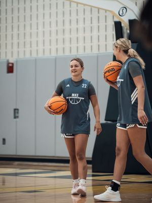 Image post by @mke_wbb on Instagram