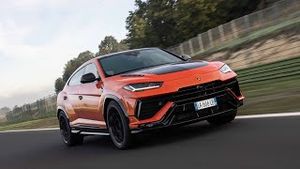 Video post by @lamborghini on YouTube