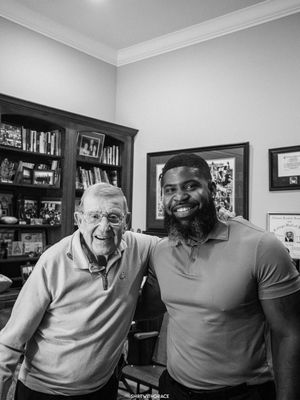 Image post by @shotwithgrace on Instagram