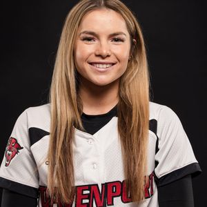 Image post by @davenportsoftball on Instagram