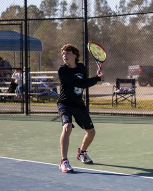 Image post by @lhs_varsity_tennis on Instagram