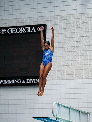 Image post by @fgcu_wswimdive on Instagram