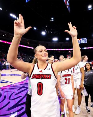 Video post by @accwbb on Twitter