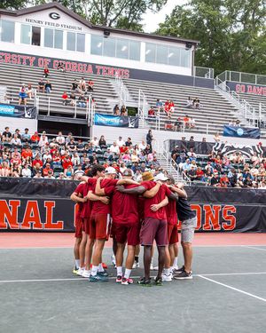 Image post by @elonmtennis on Instagram