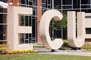 Image post by @ecuviews on Instagram