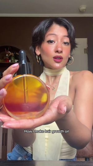 Video post by @sidandlisten on TikTok