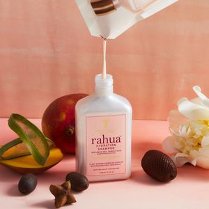 Video post by @RahuaBeauty on Facebook