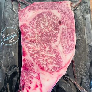 Video post by @premiermeatcompany on Instagram
